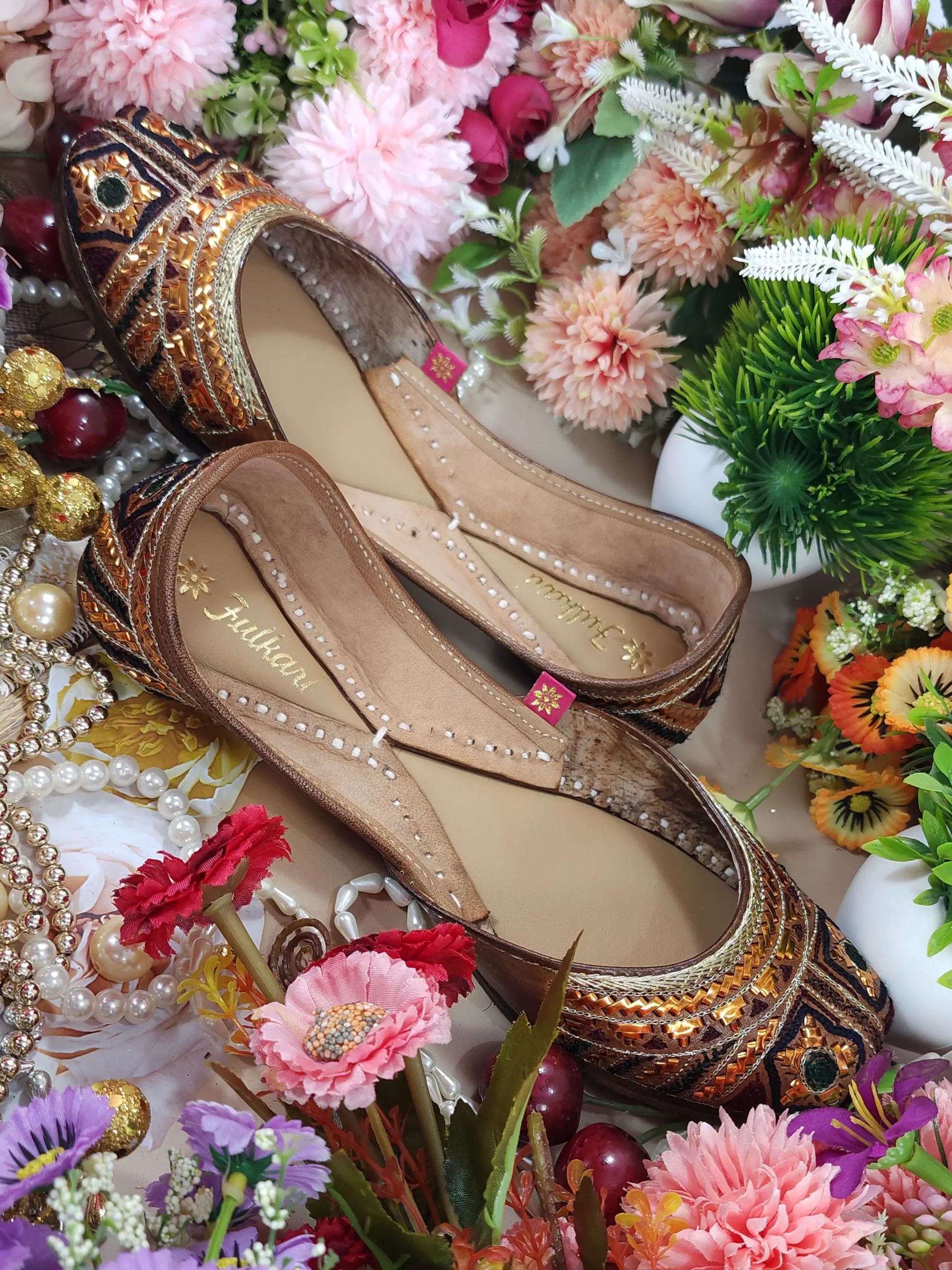 mehak tan gold mehak tan gold