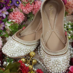surahi beads saloni beige gold
