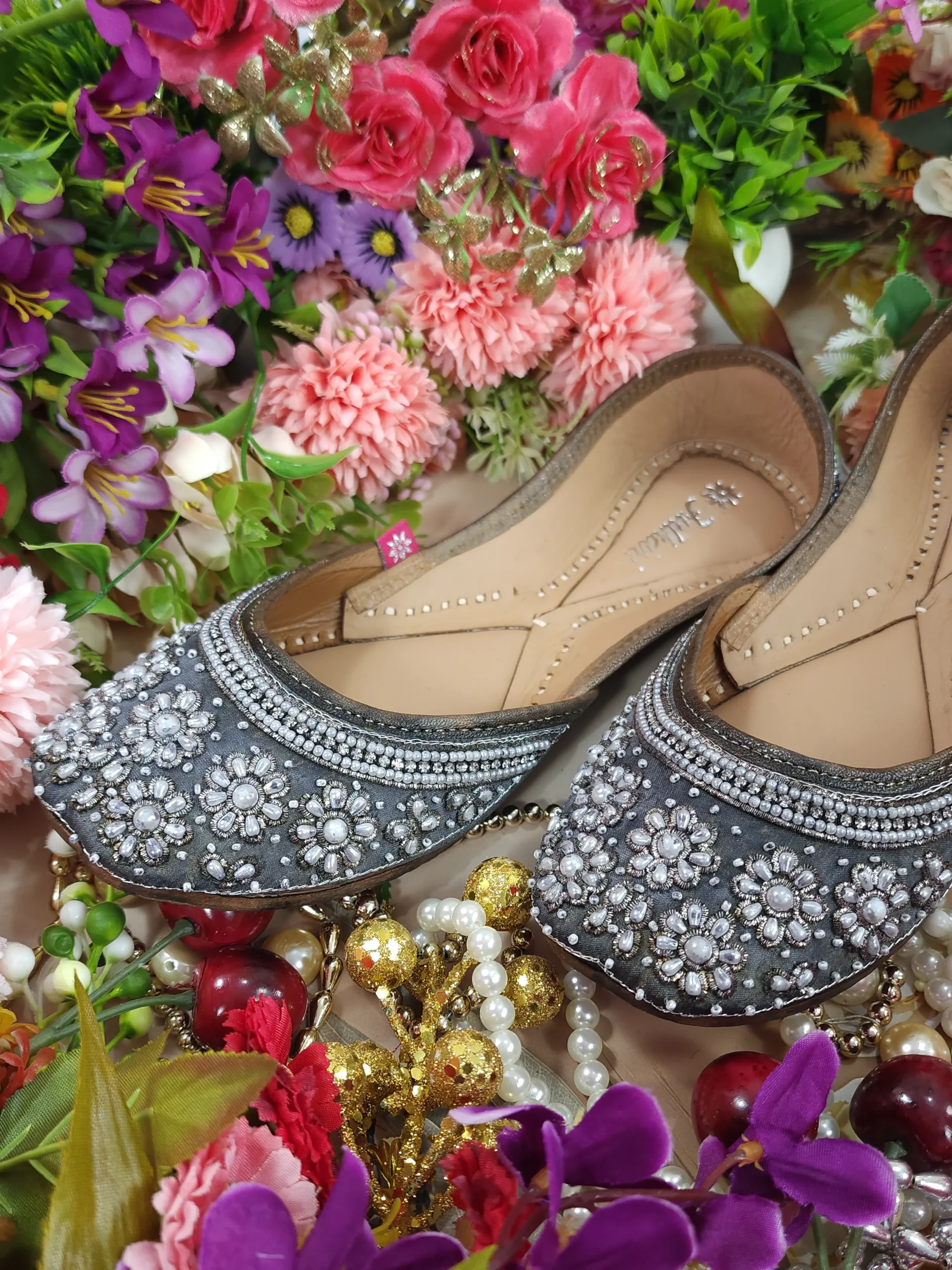 surahi beads saloni gunmetal silver surahi beads saloni gunmetal silver