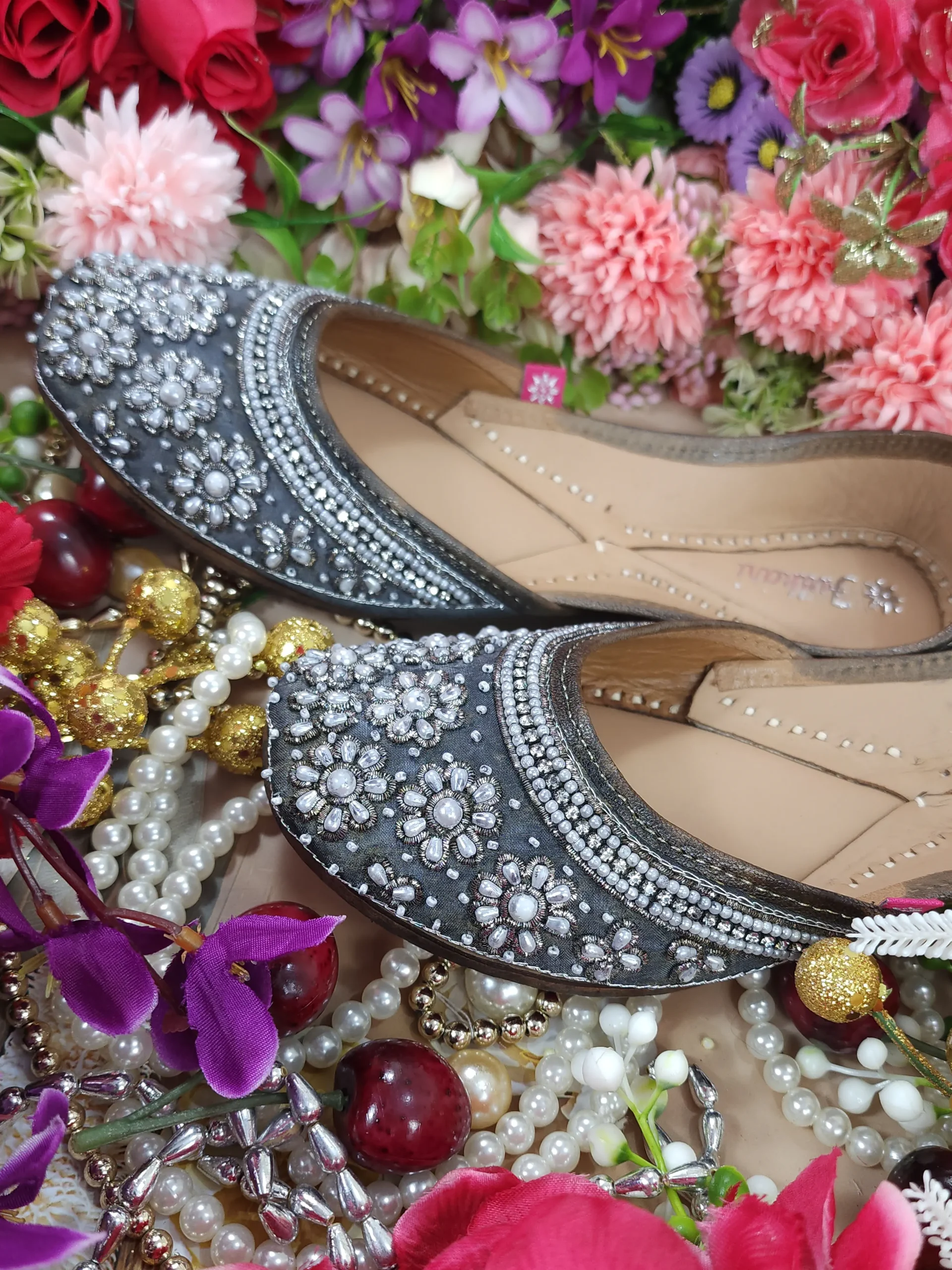 surahi beads saloni gunmetal silver surahi beads saloni gunmetal silver