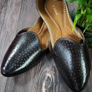 pointed dot gunmetal