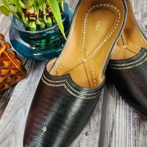 self linning black