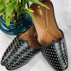 zarri flow black