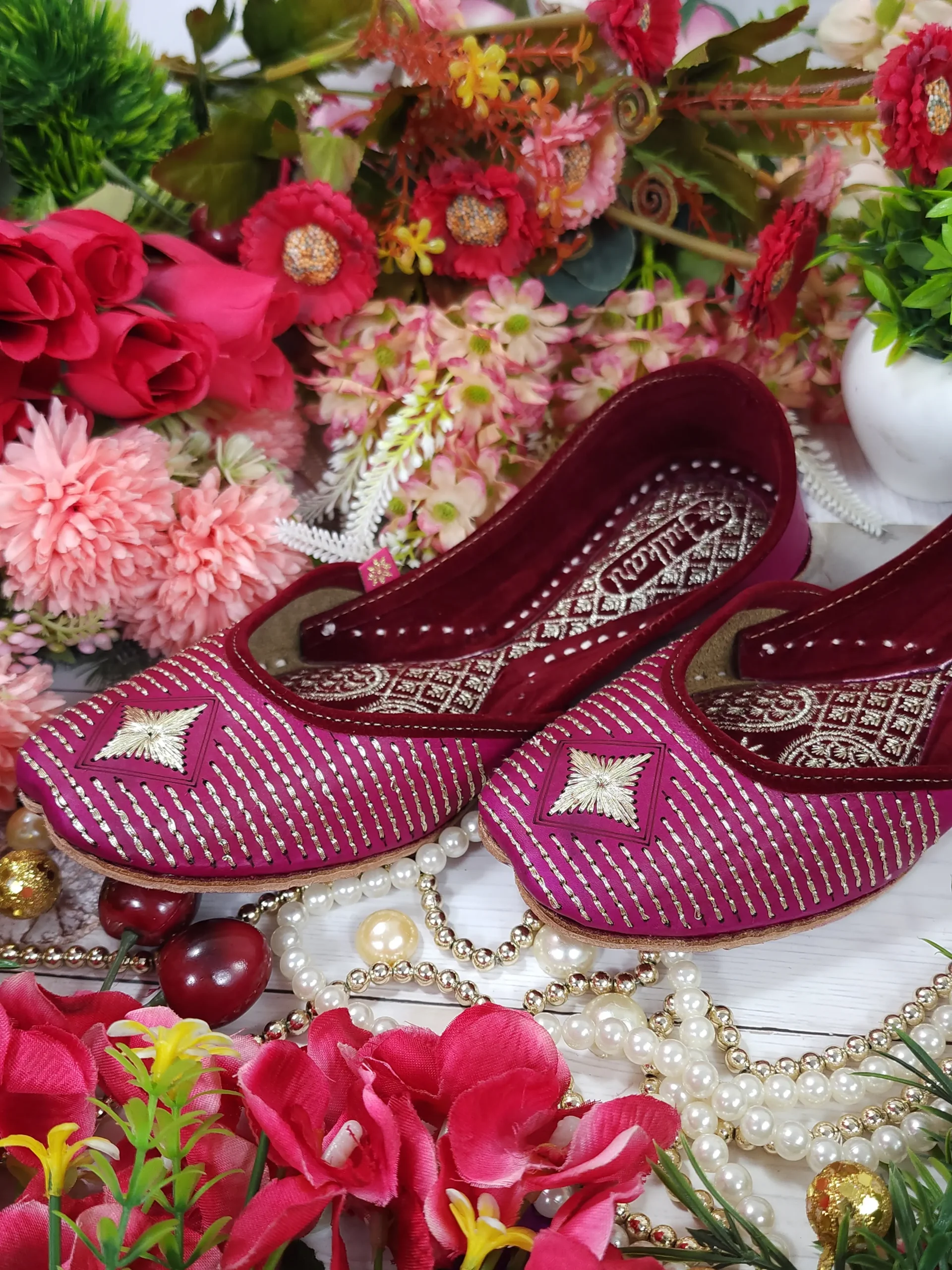sunshine leather gold zarri embroidered magenta gold semi casual magenta gold sunshine leather gold zarri embroidered magenta gold semi casual magenta gold