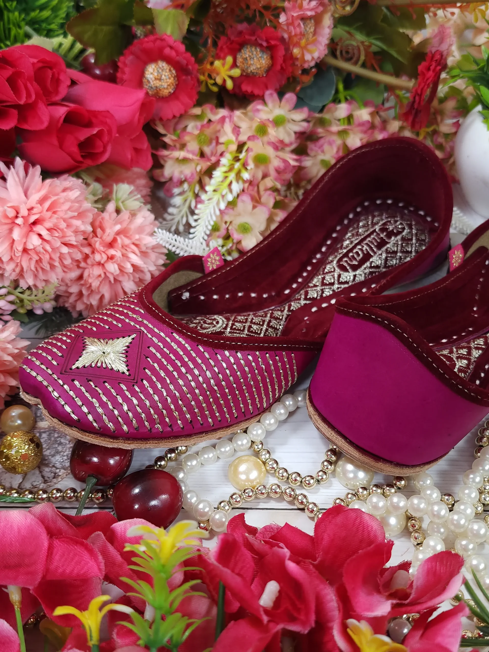 sunshine leather gold zarri embroidered magenta gold semi casual magenta gold sunshine leather gold zarri embroidered magenta gold semi casual magenta gold