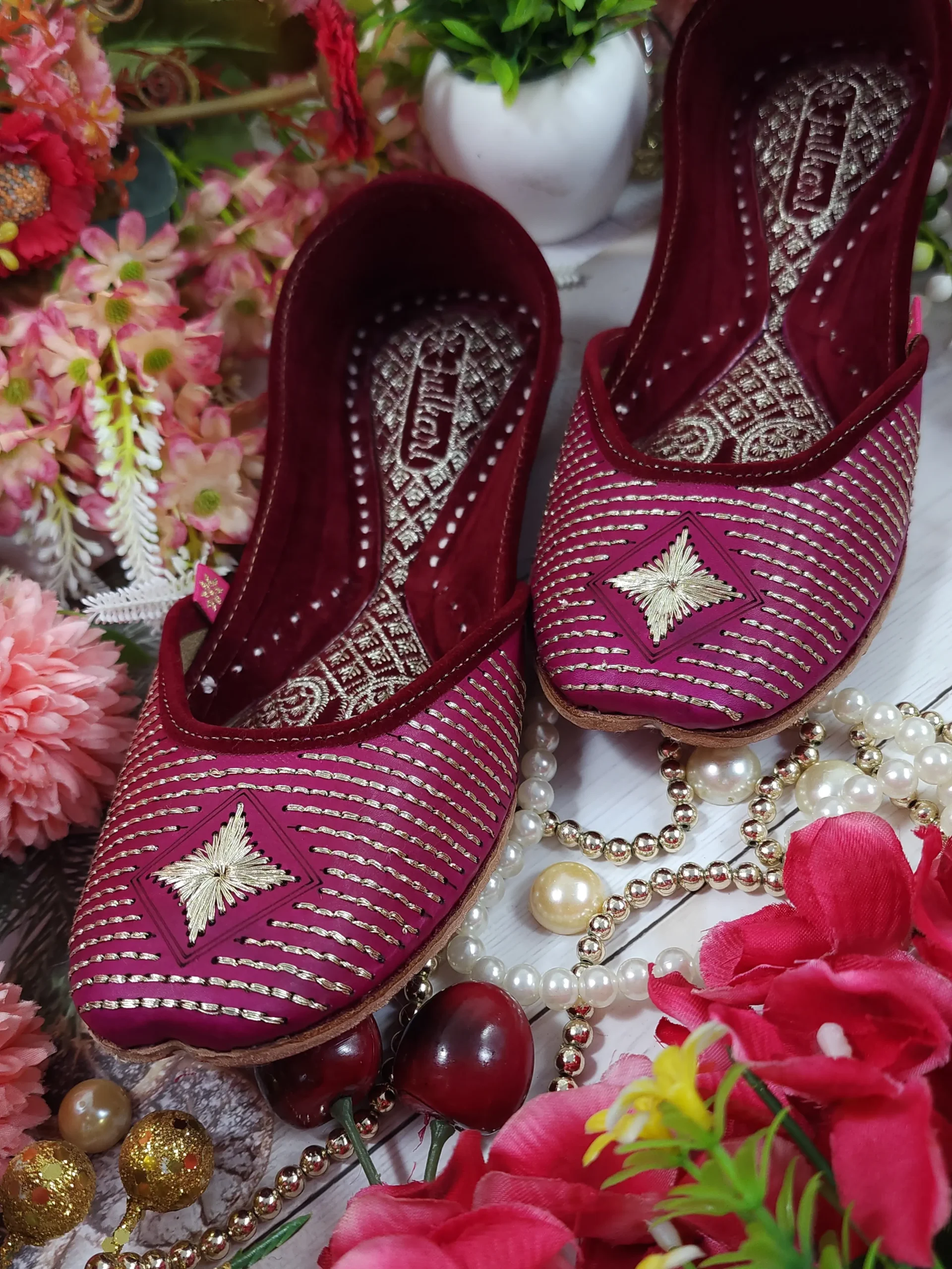 sunshine leather gold zarri embroidered magenta gold semi casual magenta gold sunshine leather gold zarri embroidered magenta gold semi casual magenta gold