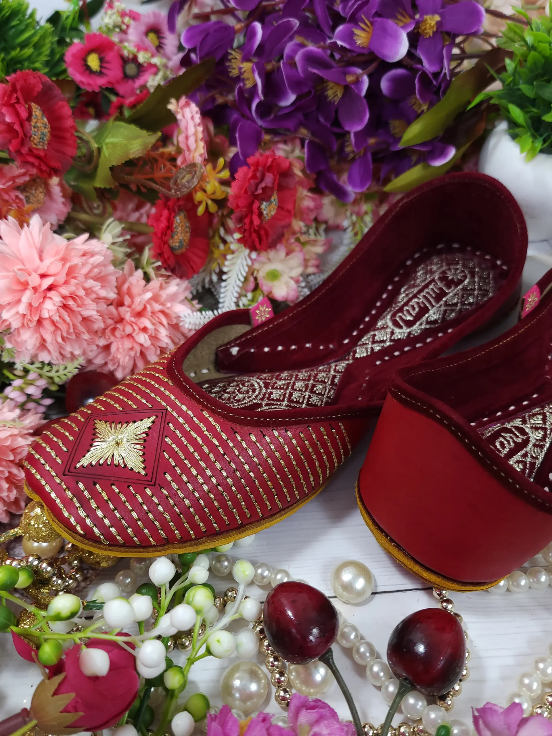sunshine leather embroidry red gold semi casual red gold sunshine leather embroidry red gold semi casual red gold
