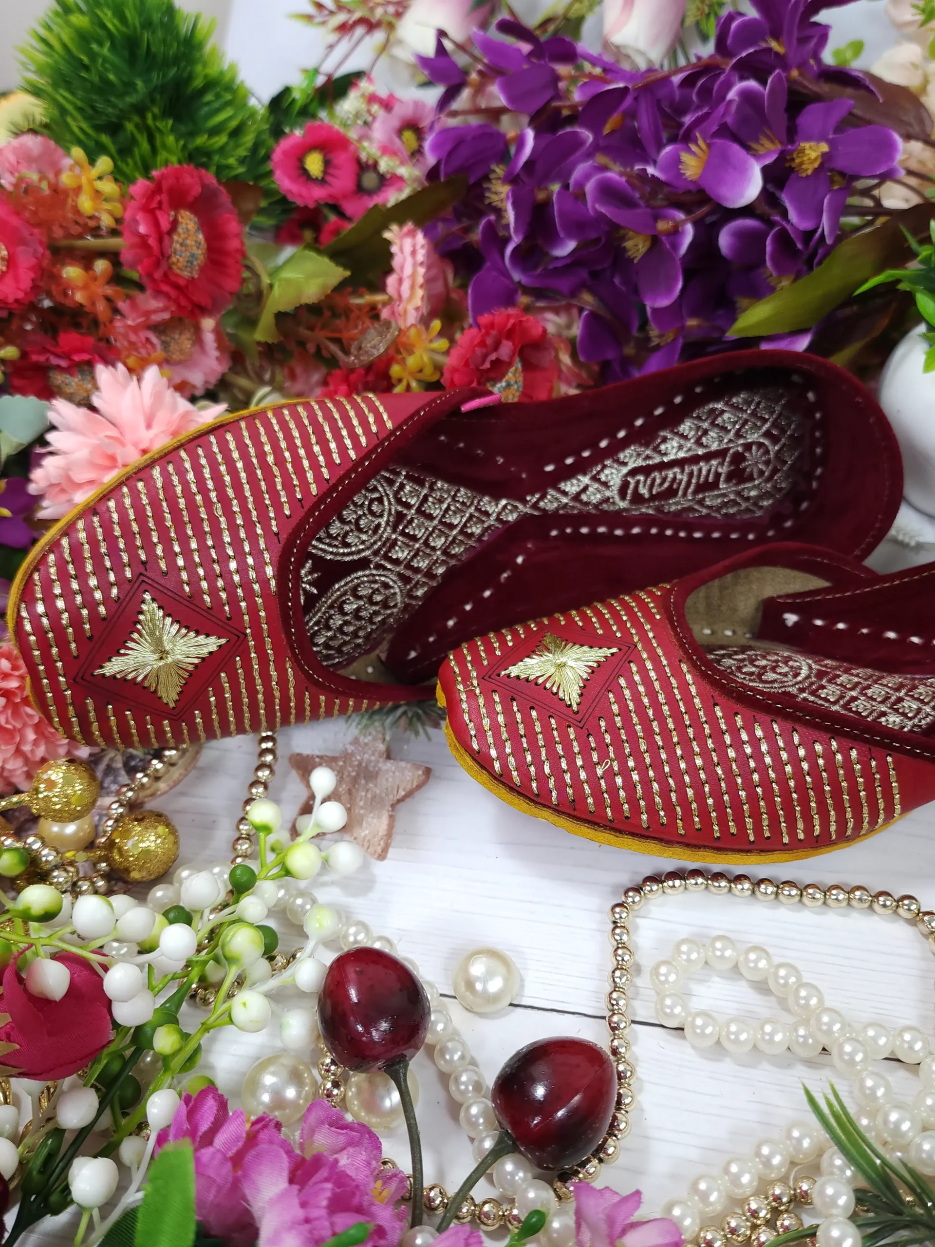 sunshine leather embroidry red gold semi casual red gold sunshine leather embroidry red gold semi casual red gold