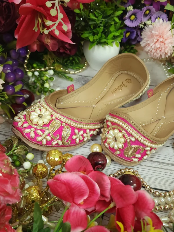 aster flower leather embroidered juttis magenta gold
