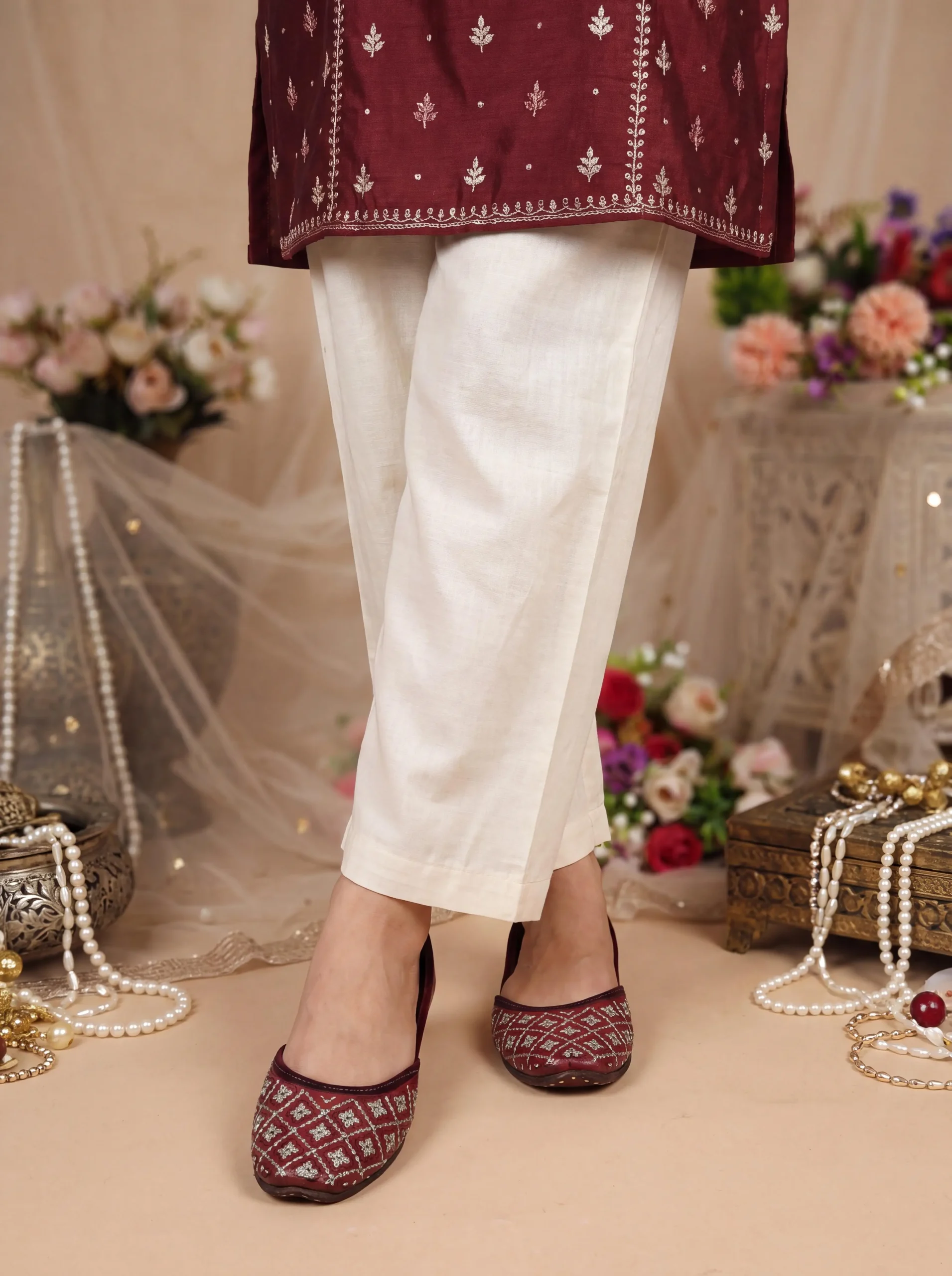 4102 maroon gold antic mdn 06 4102 maroon gold antic mdn 06