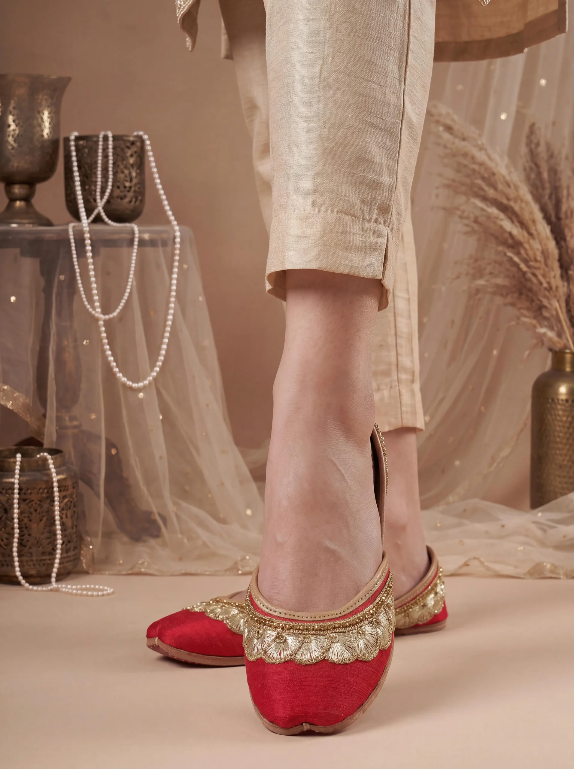 1472 red gold mdn 03 1472 red gold mdn 03